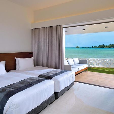 Villa Valiosa On The Beach Onna Luaran gambar